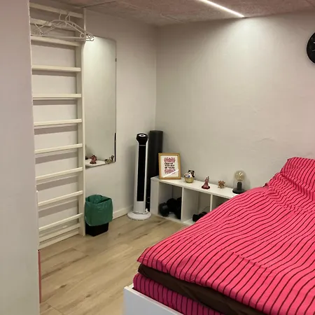 Privat bolig Hyggeligt Værelse, Egen Indgang&gode Faciliteter Vejle