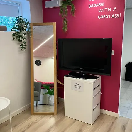 Hyggeligt Værelse, Egen Indgang&gode Faciliteter Privat bolig
