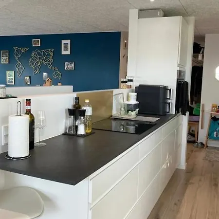 Privat bolig Hyggeligt Værelse, Egen Indgang&gode Faciliteter Vejle